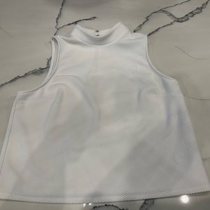 Express mock neck tank. XL